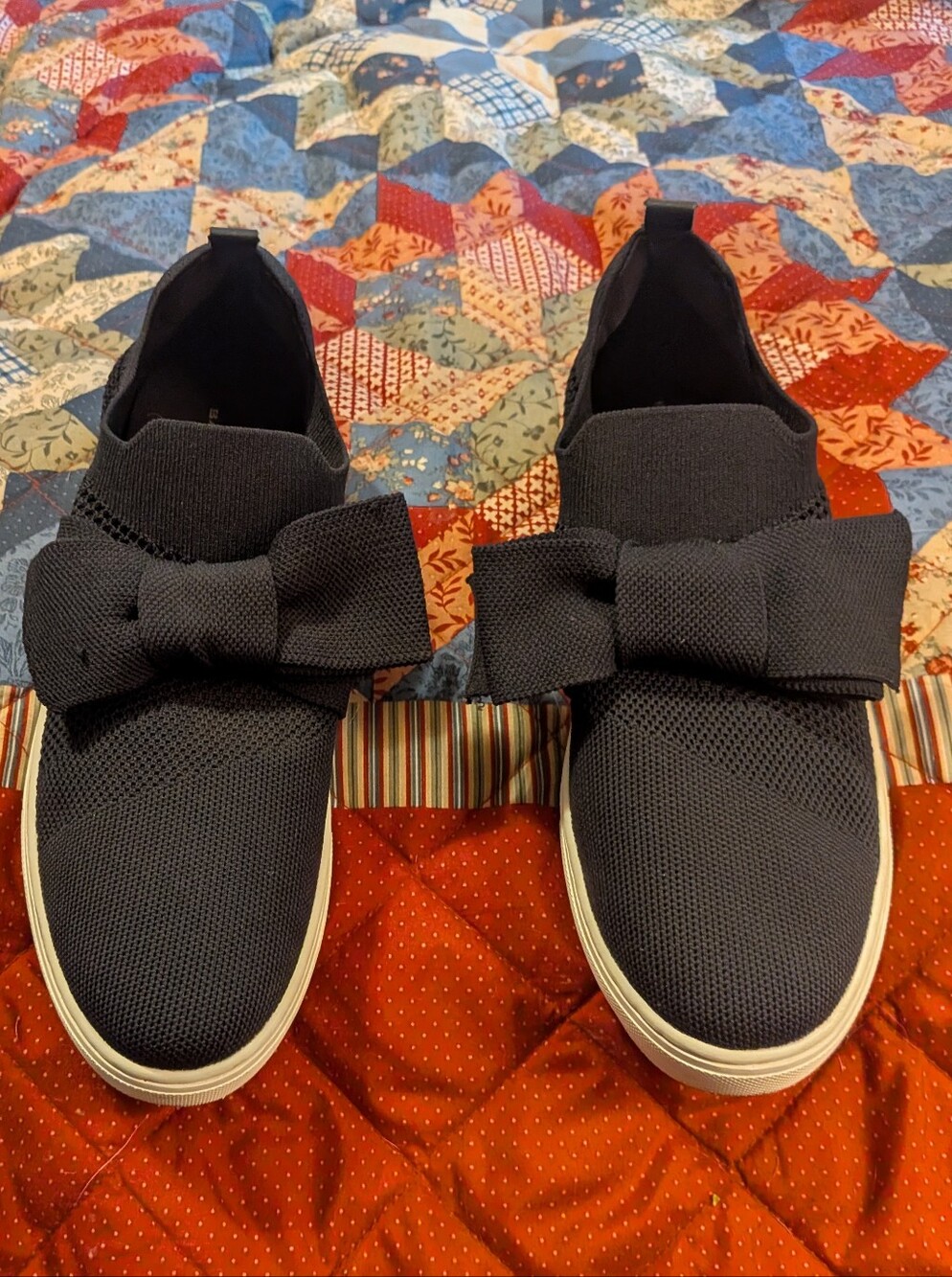 Bandolino Black Knit Bow Slip-On Sneakers